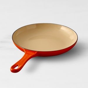 Le Creuset Enameled Cast Iron Shallow Fry Pan NEW IN BOX.  Dot imperfection